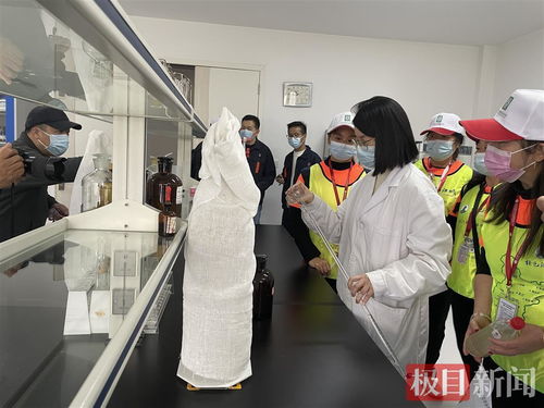 志愿者探秘汉西污水处理厂 污水处理副产品实现资源化利用